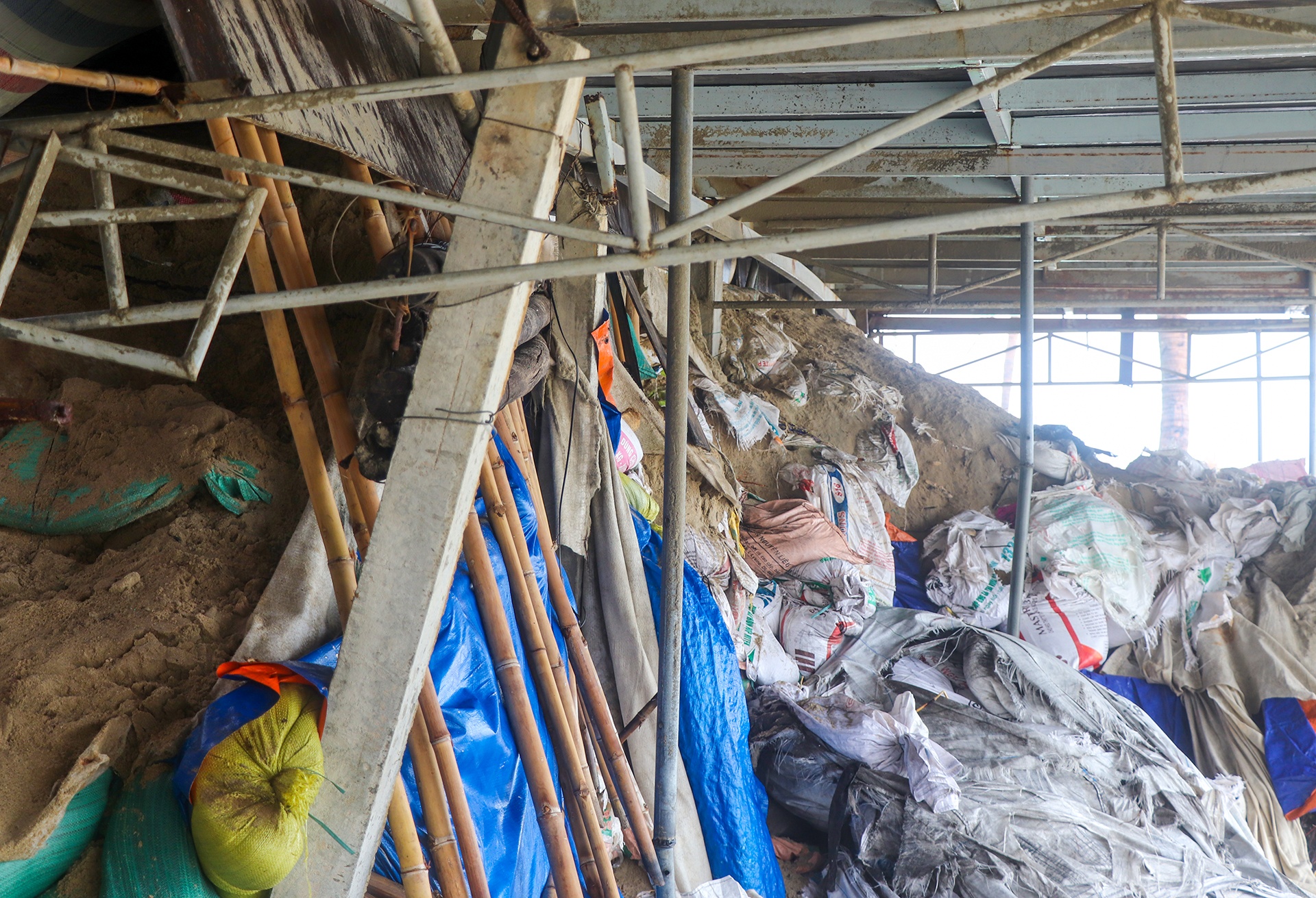 bien Hoi An sat lo anh 3