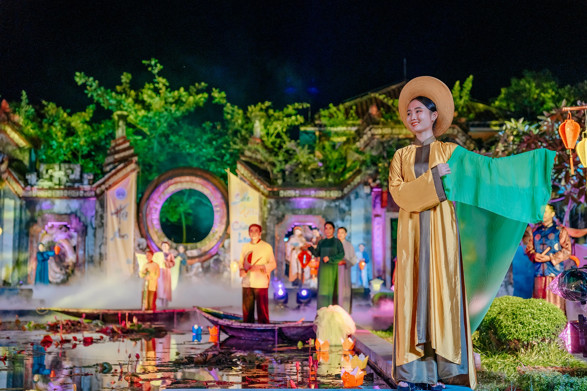 Sac lua Hoi An hinh anh