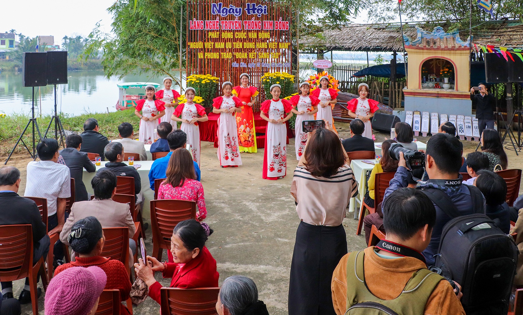 lang moc Kim Bong anh 1