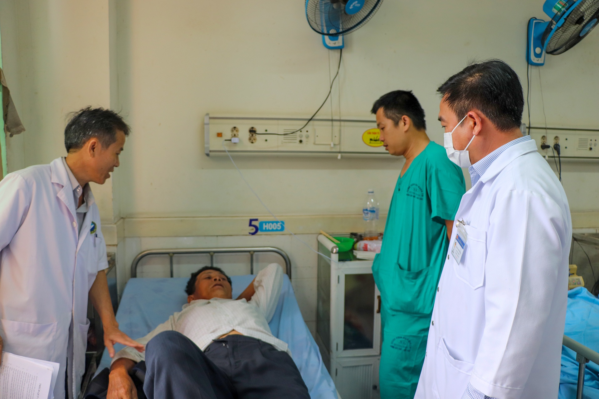 Vu tai nan 10 nguoi tu vong: 3 nan nhan da duoc xuat vien hinh anh