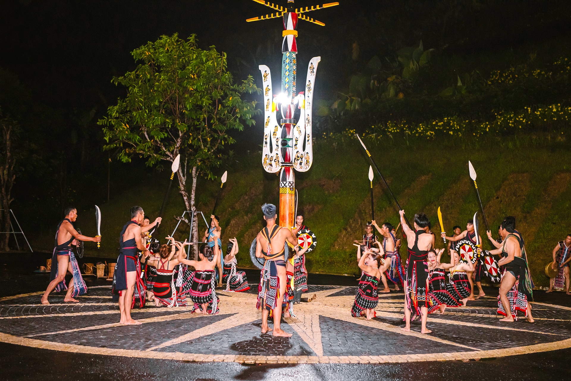 cong troi Dong Giang anh 7