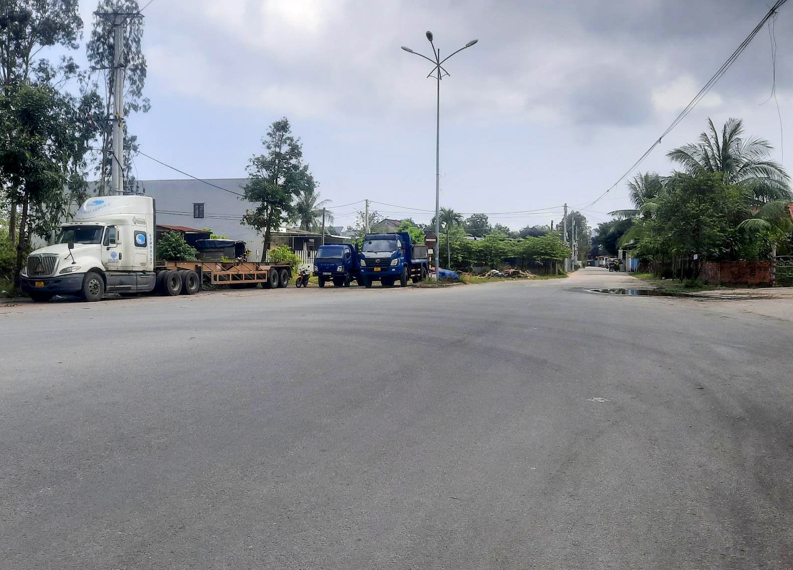 giao dat de lam duong anh 2