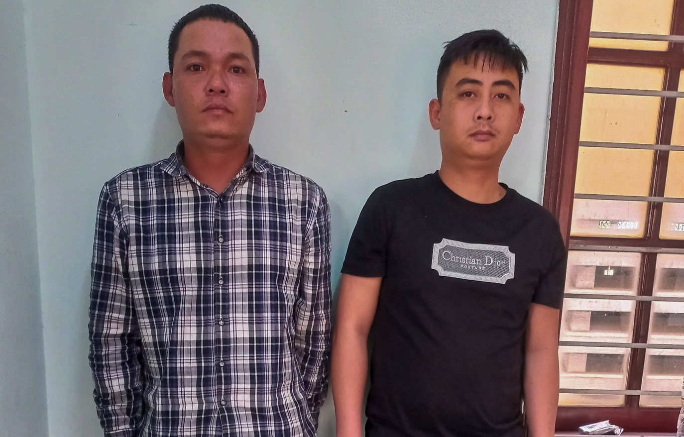 Nguoi dan ong tu Thanh Hoa vao Quang Nam cho vay lai nang hinh anh