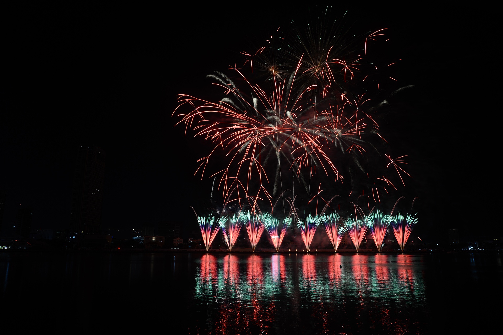 phao hoa Da Nang anh 9