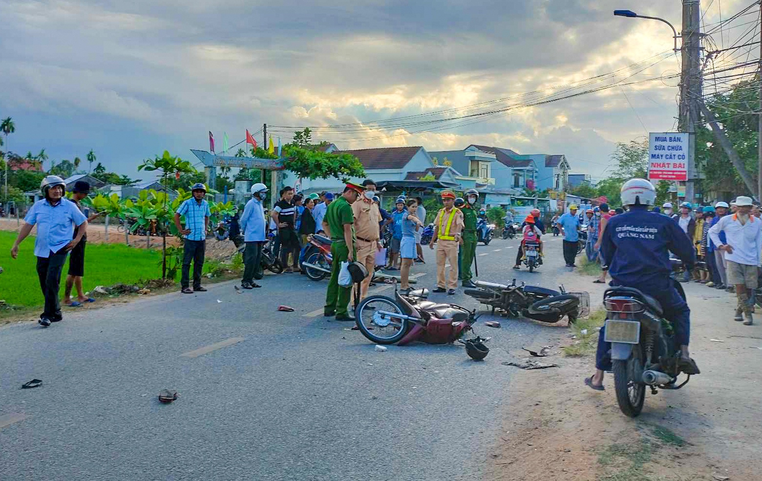 Nam sinh tu vong tren duong ve nha sau khi thi tot nghiep THPT hinh anh