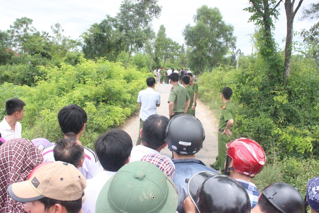 Nu giam thi 9x bi tai xe taxi sat hai anh 3