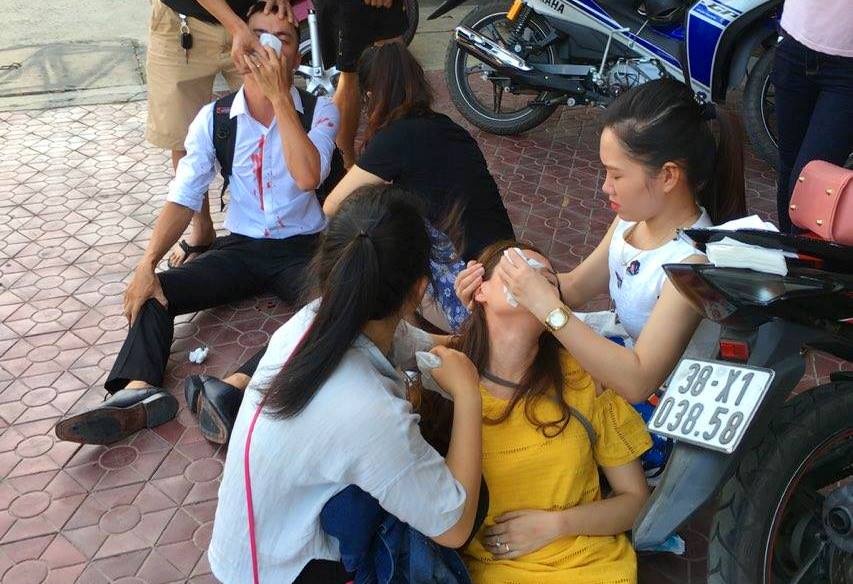 Nguoi danh ban gai cu sau le hoi la canh sat co dong hinh anh