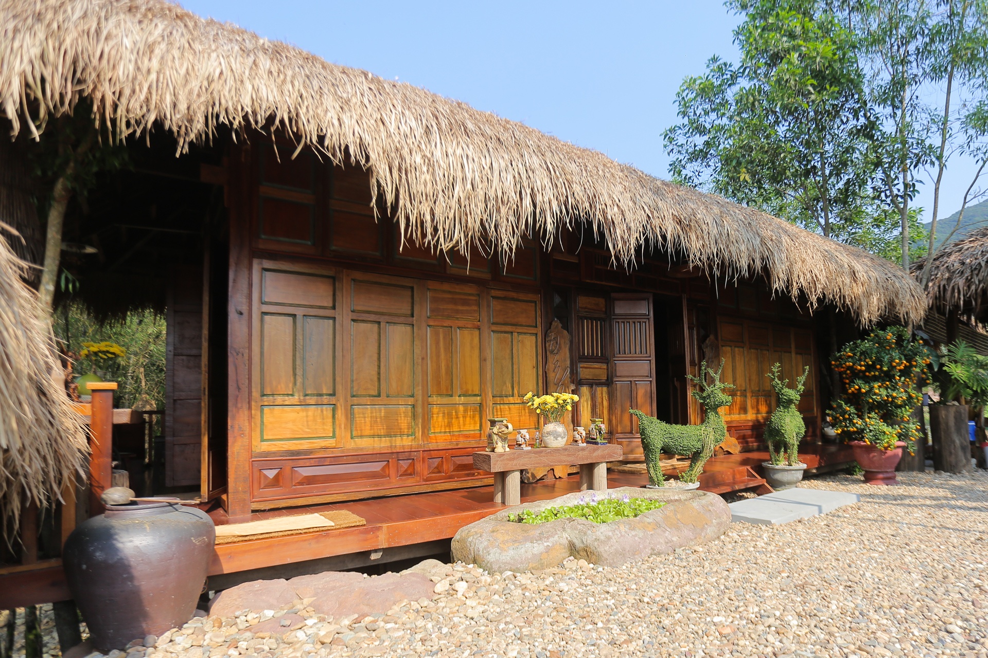 Khu nghi duong trong rung phong ho o Quang Nam. anh 10