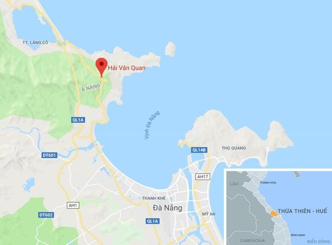 Tau trat banh tren deo Hai Van anh 2