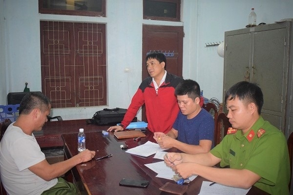 Tai xe dam vo tu vong do mau thuan chuyen tinh cam hinh anh