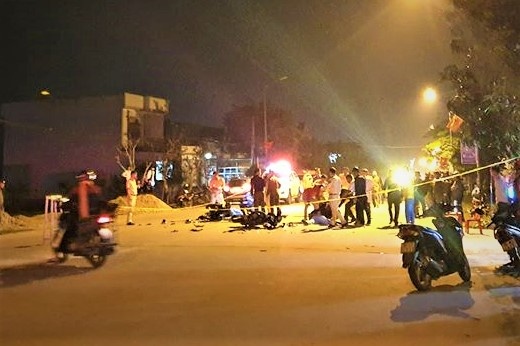 Xe may doi dau, 5 nguoi thuong vong hinh anh