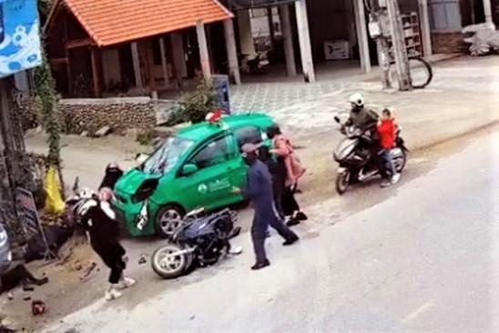Tài xế buồn ngủ tông vào đoàn người đi chơi Tết ở Quảng Bình. ảnh 1 Tai xe buon ngu tong vao doan nguoi di choi Tet o Quang Binh. anh 1