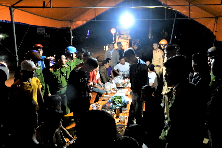 Khoi to nhom chem nguoi dem giao thua o Ha Tinh. anh 1