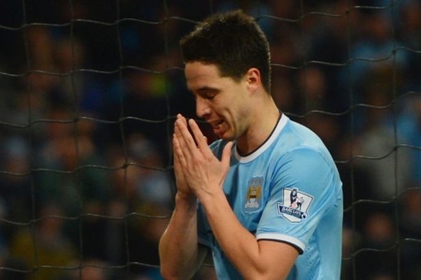 Dan sao Man City dung truoc nguy co bi sa thai hang loat hinh anh