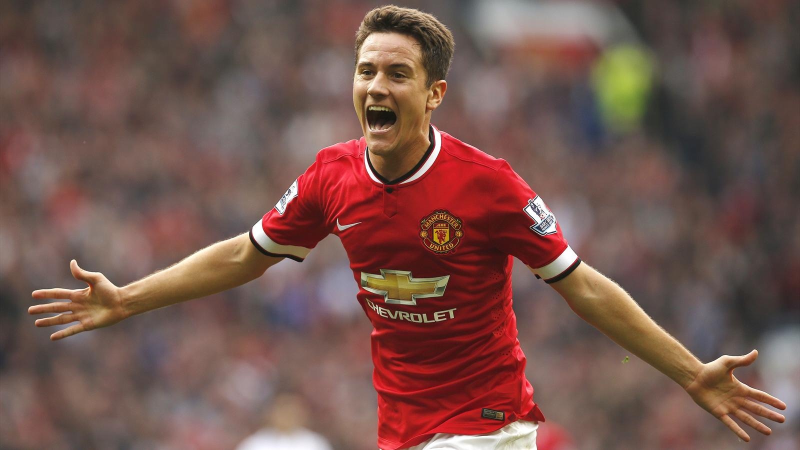Ander Herrera đã ghi được 5 bàn từ 5 cú sút trúng đích tại Premier League mùa này, đạt tỉ lệ 100%.