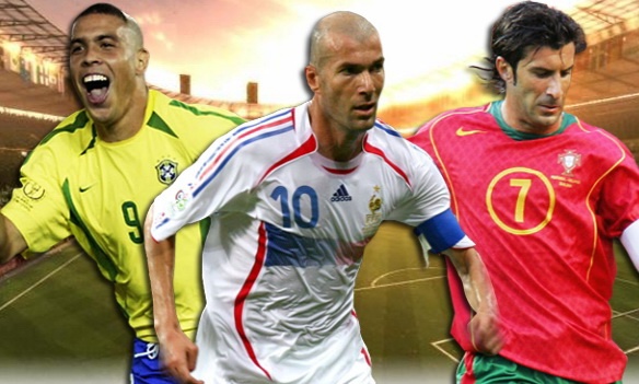 Roberto Carlos gat Messi va CR7 khoi doi hinh trong mo hinh anh