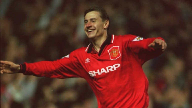 Đây là trận đấu in đậm dấu ấn của Andrei Kanchelskis khi cầu thủ này lập hattrick giúp Man Utd