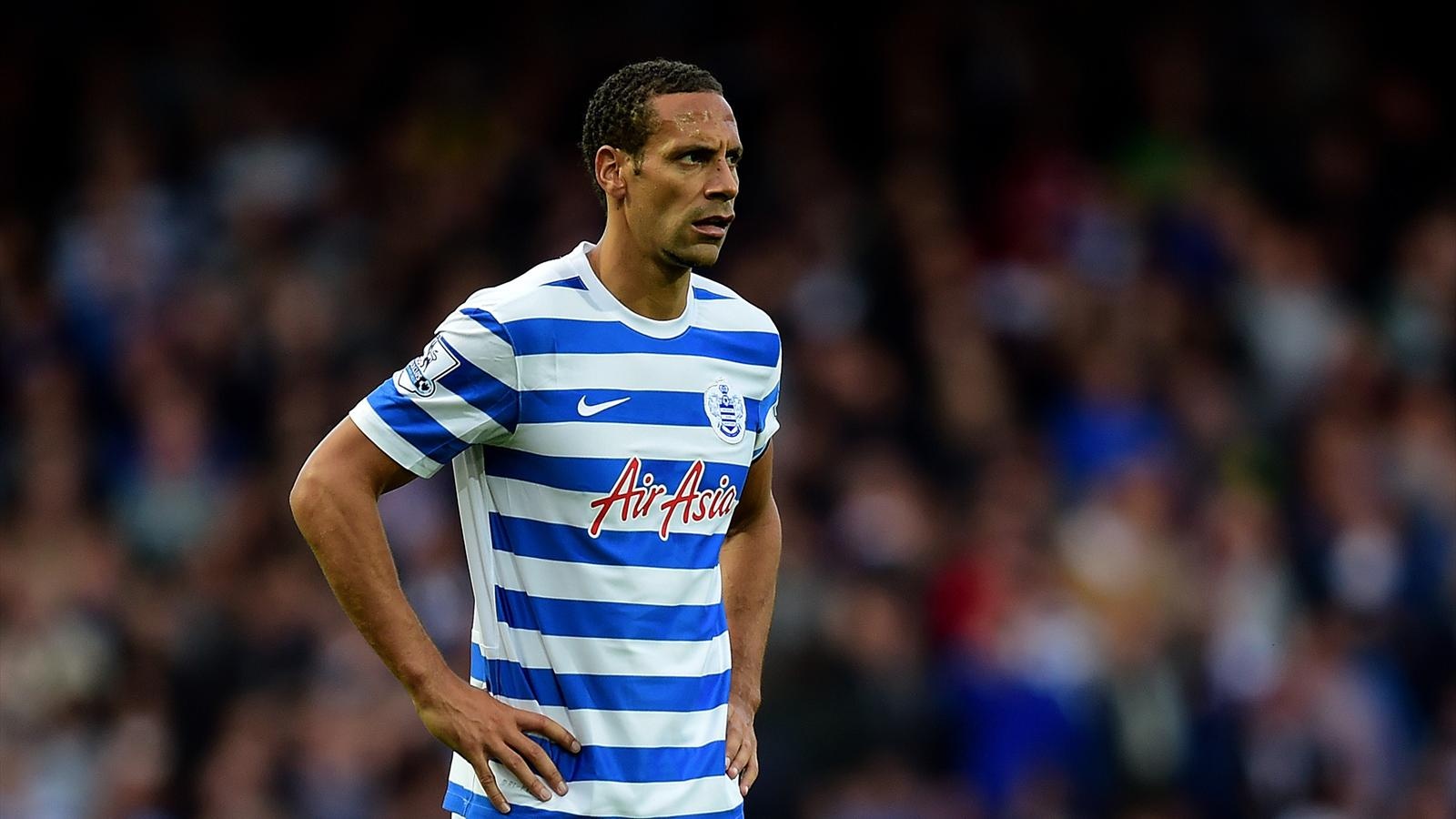 Rio Ferdinand (Queen Park Rangers): Gia nhập theo dạng chuyển nhượng tự do, Rio Ferdinand được kỳ vọng sẽ giúp hàng thủ của QPR chắc chắn hơn nhờ kinh nghiệm thi đấu dày dặn. Tuy nhiên, những gì Ferdinand có thể mang lại chỉ là 9 trận ra sân và QPR đang ở nhóm có khả năng xuống hạng.