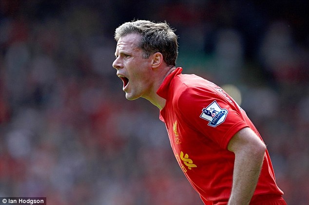 8. Jamie Carragher (508 trận): Cả sự nghiệp chỉ gắn bó với duy nhất Liverpool. Carragher đã một lần vô địch Champions League. Sau 17 năm thi đấu, Carragher đã giải nghệ vào cuối mùa 2012/13 rồi trở thành một bình luận viên của Sportmail.