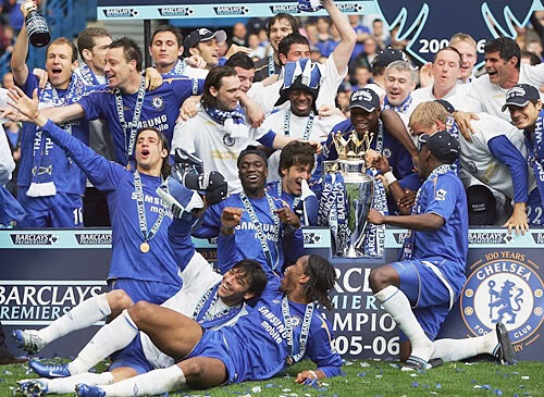 Chelsea mùa 2005-06 (Lỗ 35,8 triệu bảng): Với việc mua Asier Del Horno, Lassana Diarra, Shaun Wright-Phillips và Michael Essien 