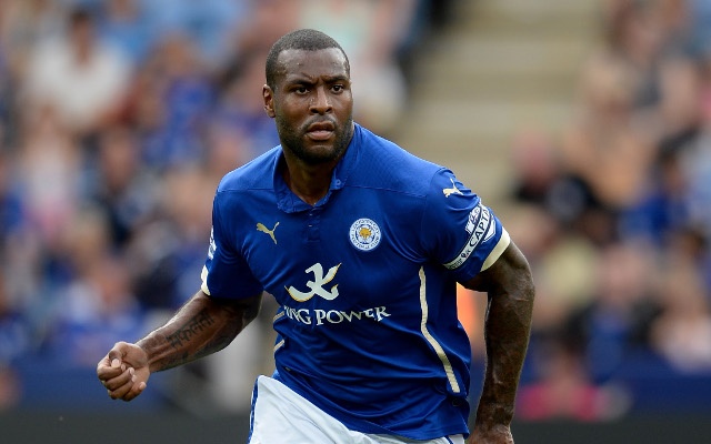 10. Wes Morgan - 34,76 km/h: Là một trung vệ nhưng Morgan có tốc độ rất tốt khi có khả năng tăng tốc đáng nể. Sở dĩ Leicester có thể bay cao trong giai đoạn đầu mùa một phần cũng đến từ sự vững chãi của Morgan ở hàng thủ.