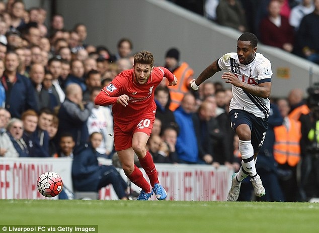 Hậu vệ trái - Danny Rose (Tottenham): Dù Tottenham hòa Liverpool trên sân nhà nhưng màn trình diễn của Danny Rose khá ấn tượng. Không chỉ phòng ngự tốt khi khiến Liverpool gần như không thể có những pha tấn công đáng chú ý từ cánh trái, Rose còn thường xuyên hỗ trợ tấn công gây khó khăn cho hàng phòng ngự The Kop.