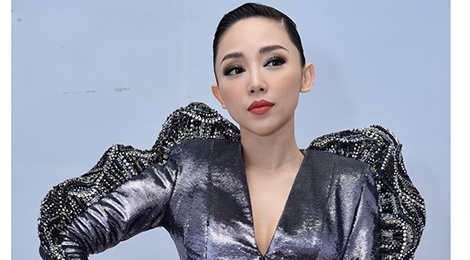 Toc Tien mac mau me, kho hieu nhat dan huan luyen vien The Voice hinh anh