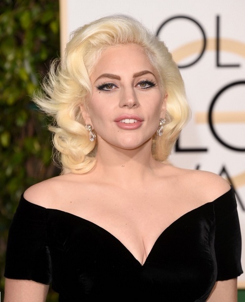 lady gaga trong phim a star is born ảnh 2 lady gaga trong phim a star is born anh 2