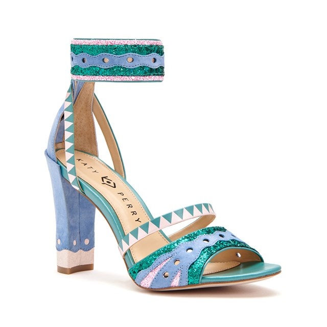 Katy Perry ra mat bo suu tap giay moi anh 9