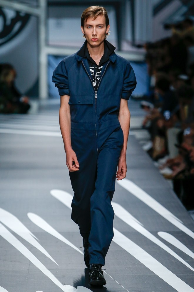 Prada su dung hoa tiet comic trong bo suu tap moi anh 5