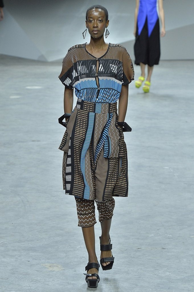 quan lung quay tro lai anh 10