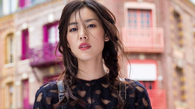 Liu Wen: Tu co gai vo danh den 'sieu mau so mot chau A' hinh anh