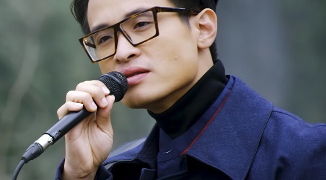 Ha Anh Tuan gay thuong nho khi hat 'Trai tim nguc tu' cua Dan Nguyen hinh anh