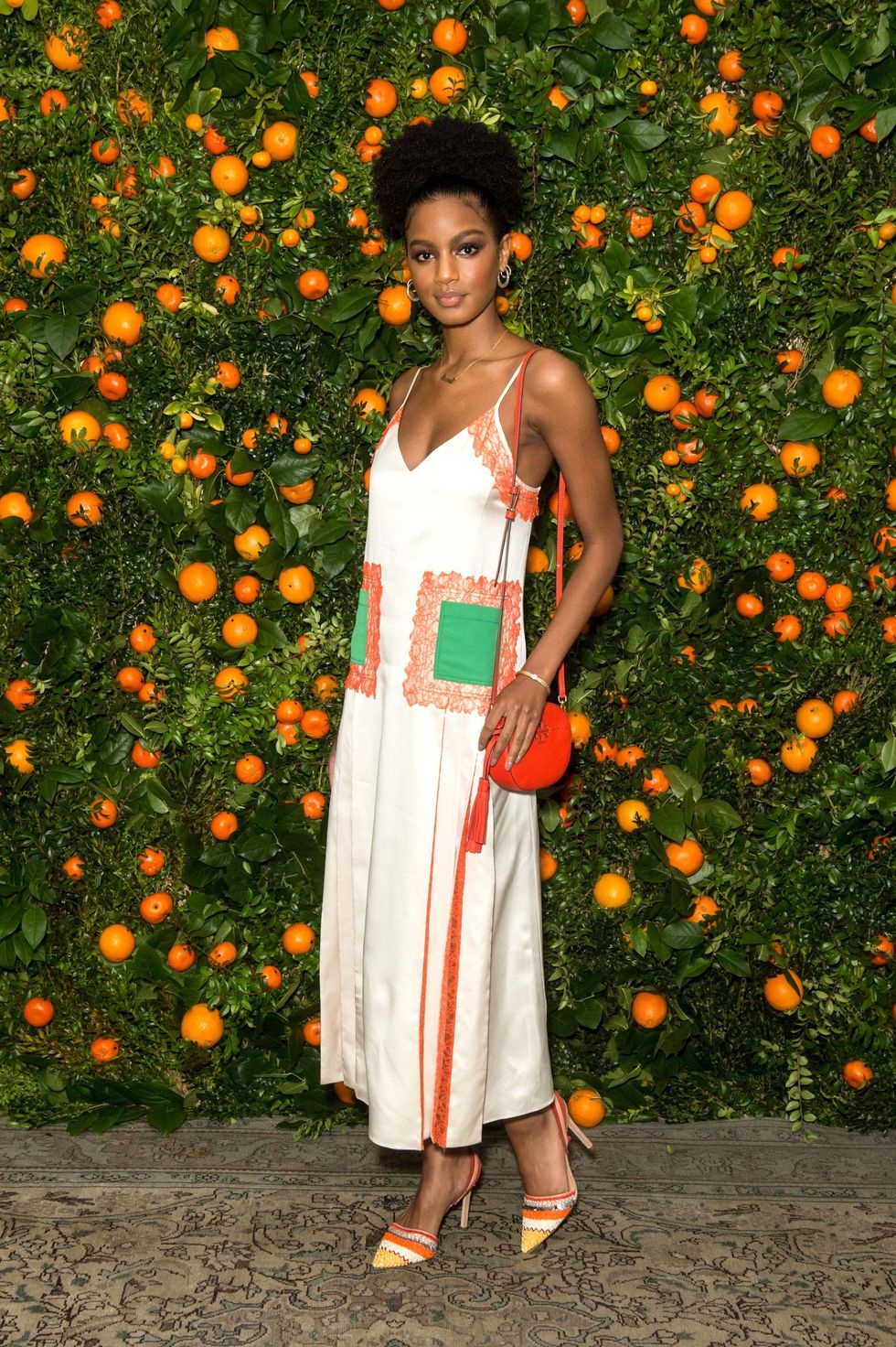 sao mac dep,  Rihanna tao dang sieu nhan anh 8