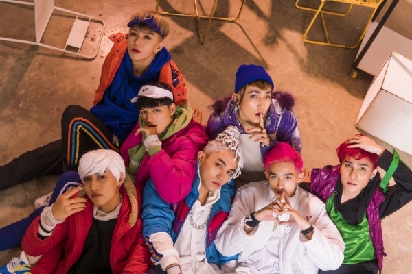 Top 10 ngoi sao hot nhat tuan anh 14