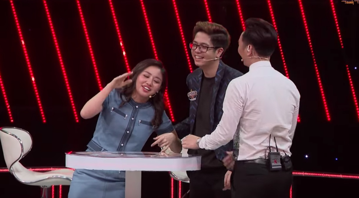 Ca sĩ tranh tài Nhan Phúc Vinh ảnh 2 Ca si tranh tai Nhan Phuc Vinh anh 2