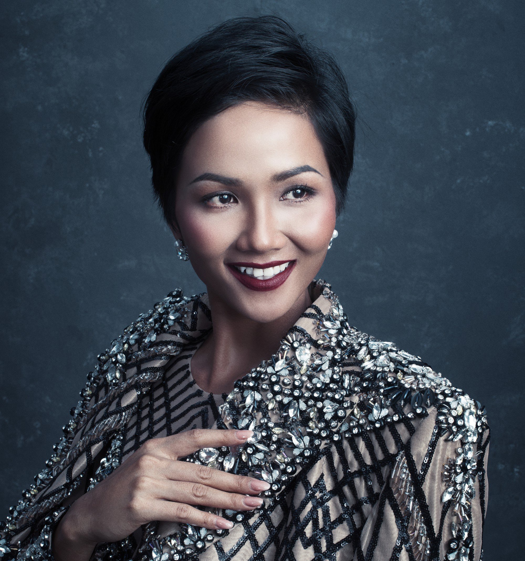 Top 10 Trending anh 18