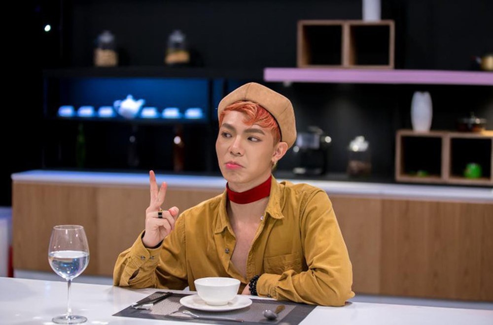 Sao nam trang diem dam anh 4