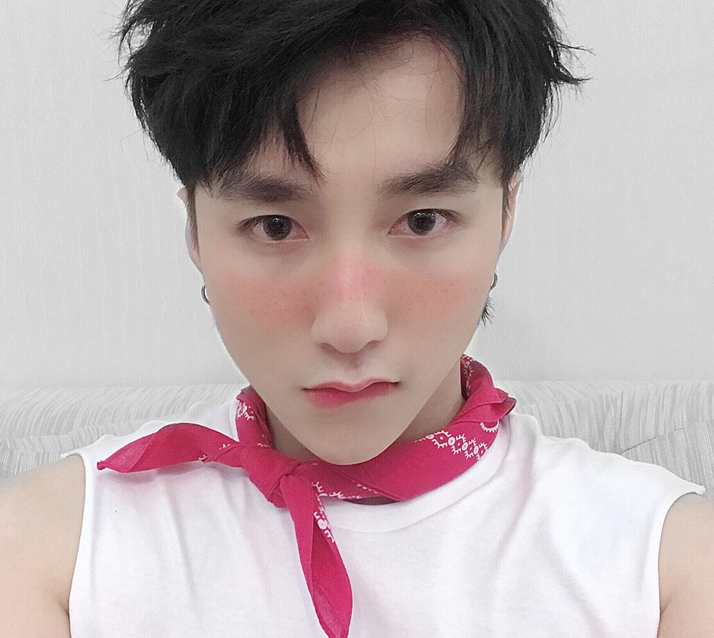 Top 10 nhan vat duoc chu y tren internet anh 2