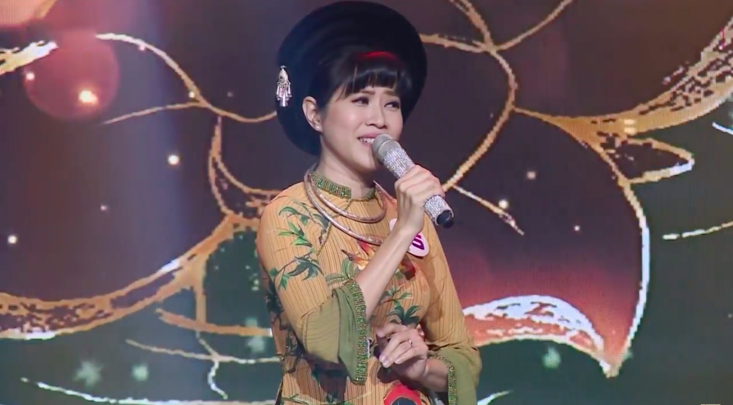 MC Quynh Hoa tai xuat, khoe giong hat ngot ngao o Ca si bi an hinh anh