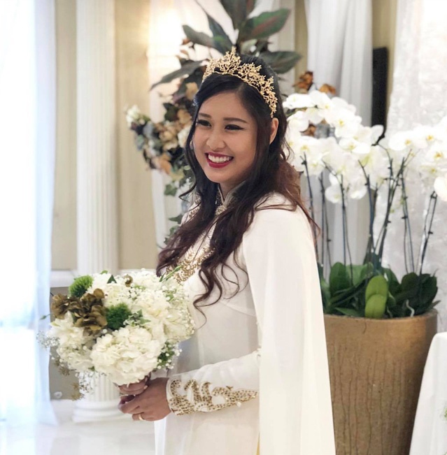 con gai ban sao cua nhung nghe si noi tieng anh 1