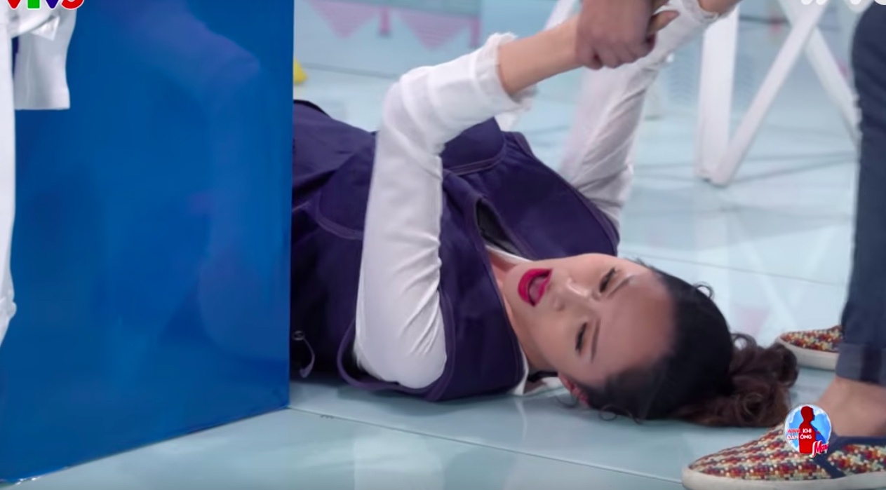 Huong Giang Idol de rot khien Truong Giang hot hoang o game show hinh anh