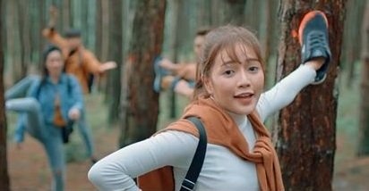 Phan canh duoc cho 'boi ban Da Lat' trong phim ngan cua Biti's Hunter hinh anh