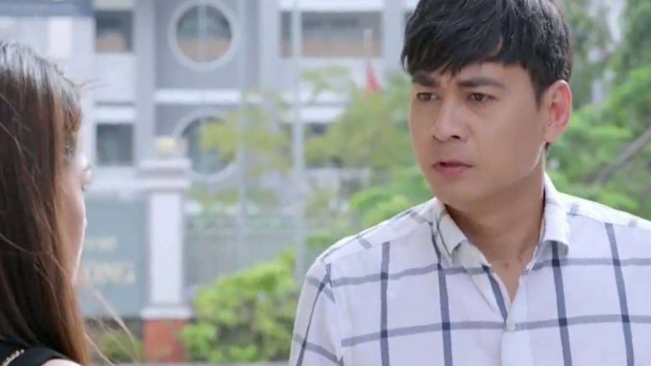 ‘Gao nep gao te’: Chu Quang ghen vi Trinh di choi voi trai la hinh anh