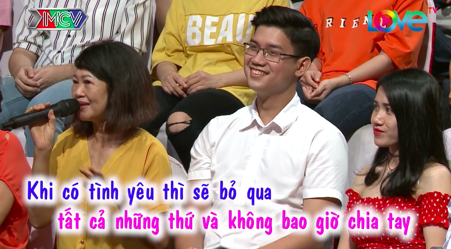 Anh chị đi hẹn hò nhưng em lại gây chú ý ảnh 6 Anh chi di hen ho nhung em lai gay chu y anh 6