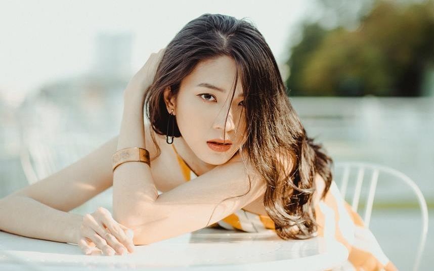 Chang trai xinh nhu con gai: 'Minh bi nhac nho khi vao toilet nam' hinh anh