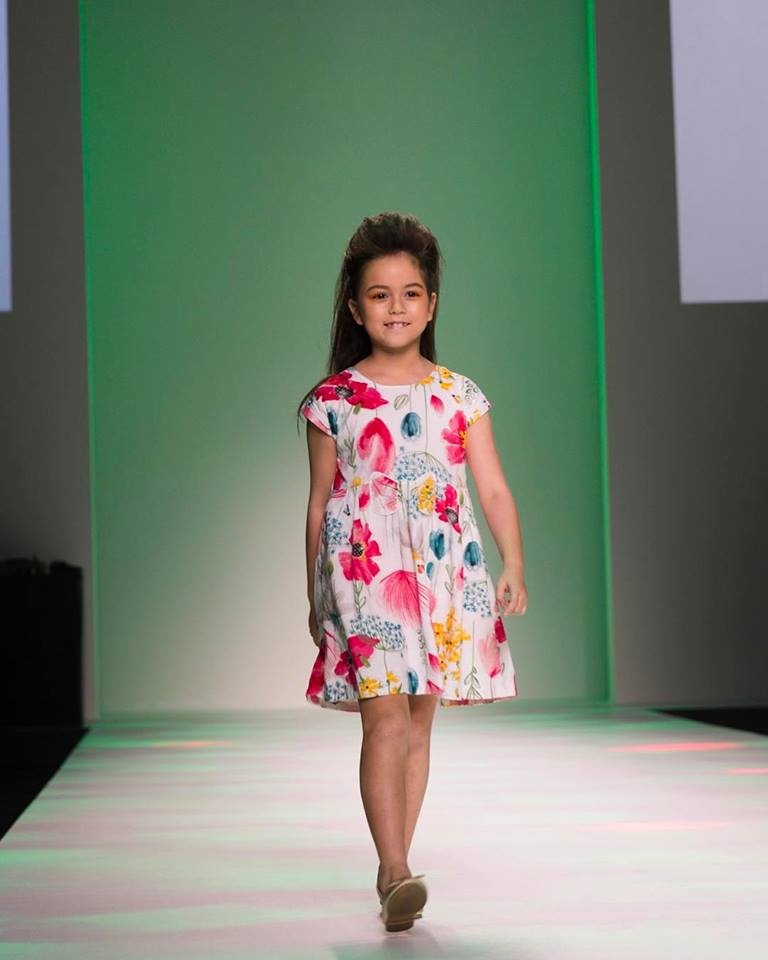 Nhung be gai dang yeu noi tieng nhat chau A anh 15