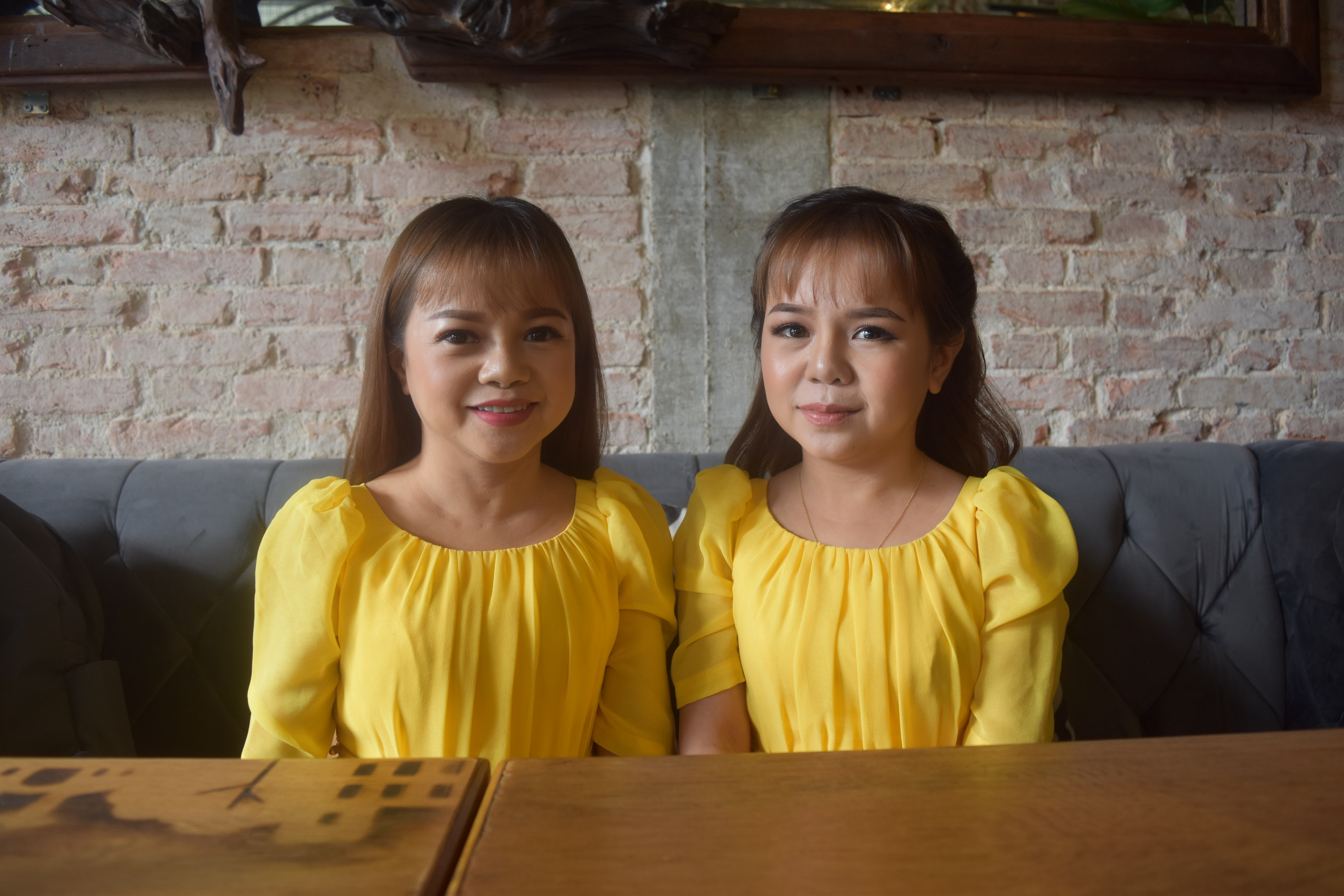 Cap song ca ti hon hat live ca khuc 'Em di tren co non' hinh anh