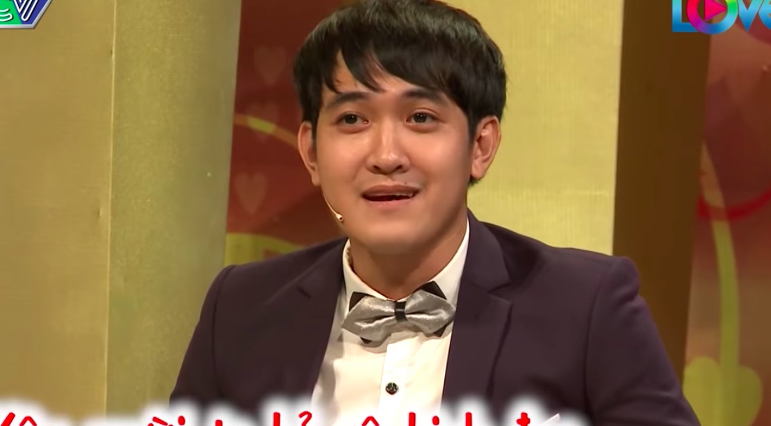 9X chieu ba xa la lung: Mac quan ngan nhay sexy cho vo xem hinh anh