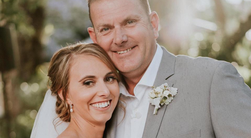 Dam cuoi 'co tich' cua co nang bi suy giam thi luc hinh anh